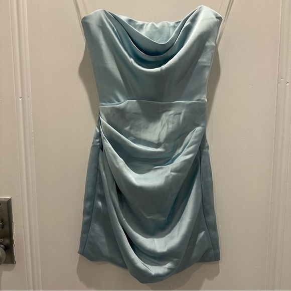 House of CB ‘Odelle’ Ocean Blue Strapless Mini Dress NWOT - Picture 2 of 10